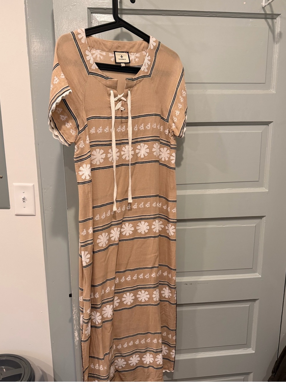 Tuckernuck Cream and Tan Floral Lace-Up Maxi Dress